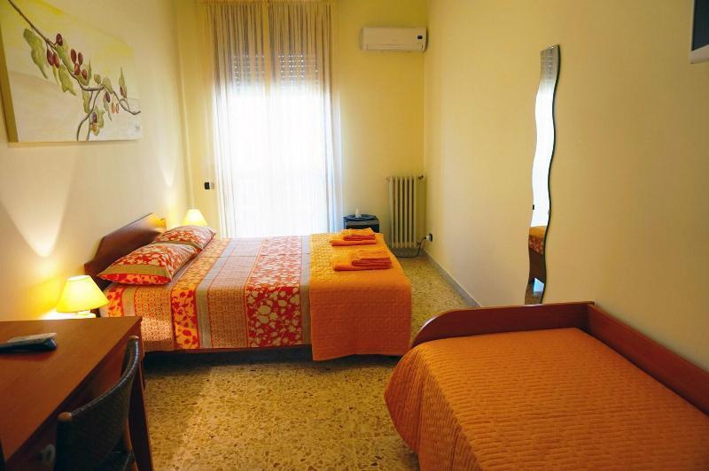 B&B Piazza 300Mila Lecce Ngoại thất bức ảnh