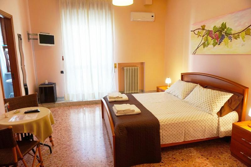 B&B Piazza 300Mila Lecce Ngoại thất bức ảnh
