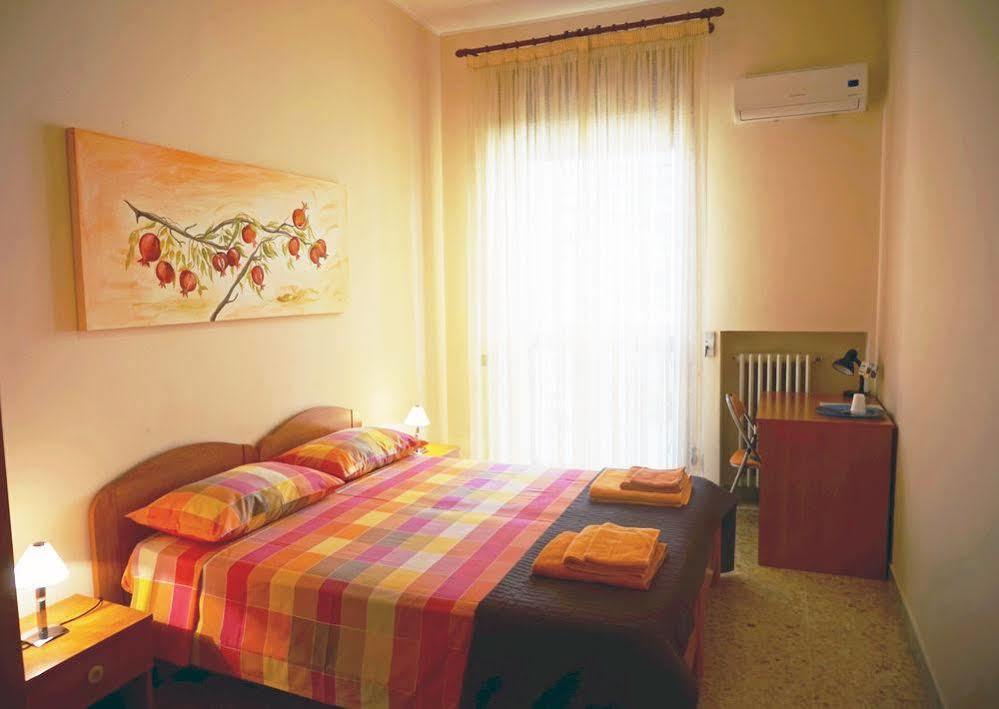 B&B Piazza 300Mila Lecce Ngoại thất bức ảnh